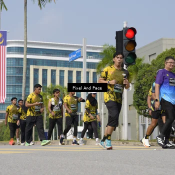Runner Photo 6537654