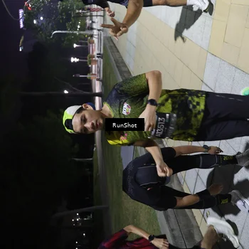 Runner Photo 6537666