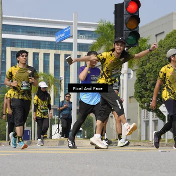 Runner Photo 6537715
