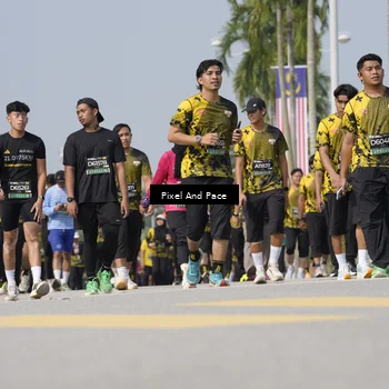 Runner Photo 6537745