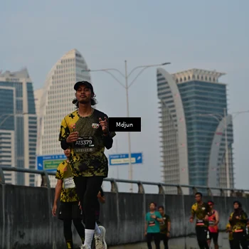 Runner Photo 6537791