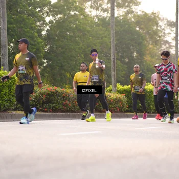 Runner Photo 6537797