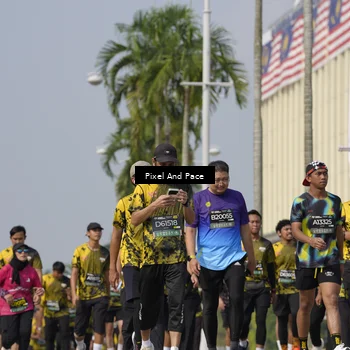 Runner Photo 6537804