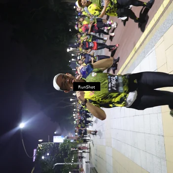 Runner Photo 6537813