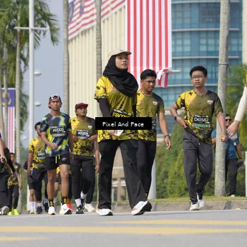 Runner Photo 6537816
