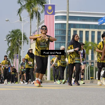 Runner Photo 6537831