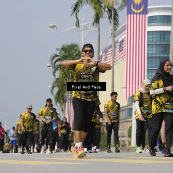 Runner Photo 6537836