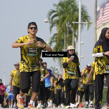 Runner Photo 6537852