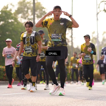 Runner Photo 6537864