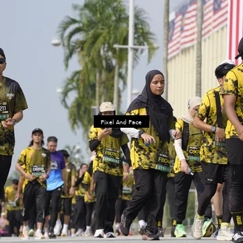 Runner Photo 6537867