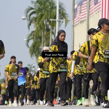 Runner Photo 6537883