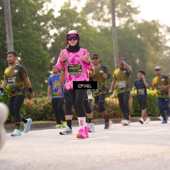 Runner Photo 6537933