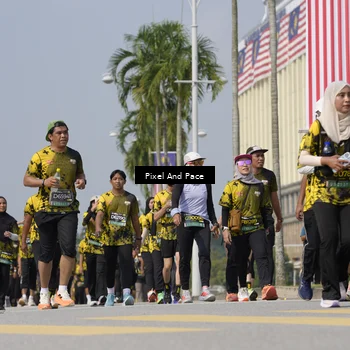 Runner Photo 6537970