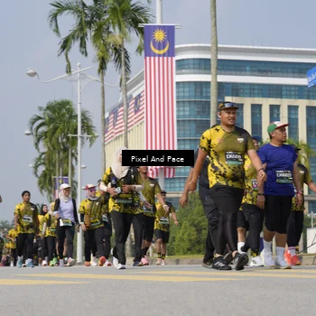 Runner Photo 6537992