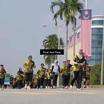 Runner Photo 6538012