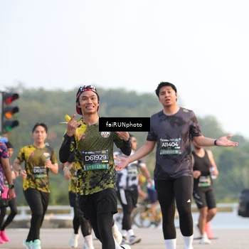 Runner Photo 6538020