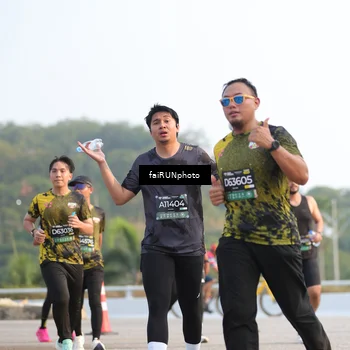 Runner Photo 6538025