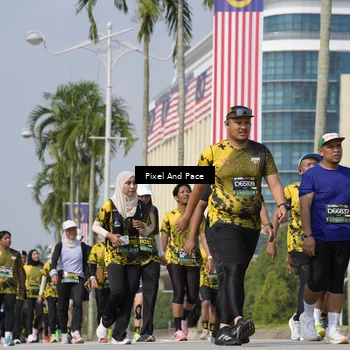 Runner Photo 6538026