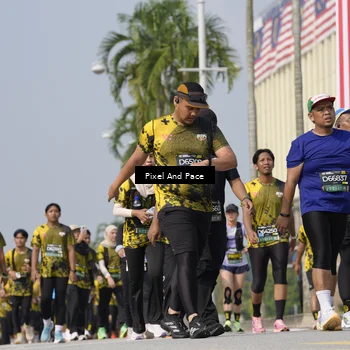 Runner Photo 6538045