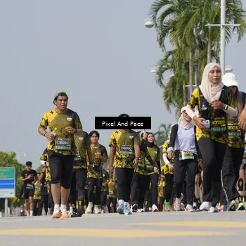 Runner Photo 6538046