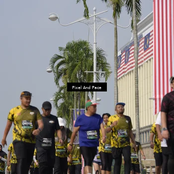 Runner Photo 6538056
