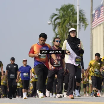Runner Photo 6538104