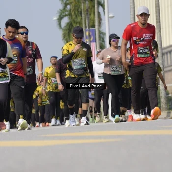Runner Photo 6538111