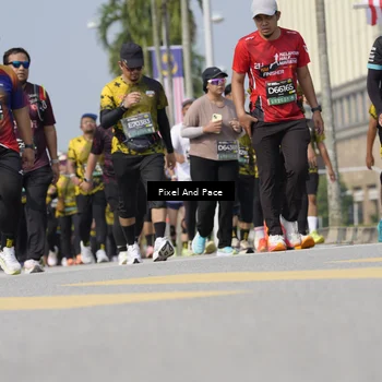 Runner Photo 6538115