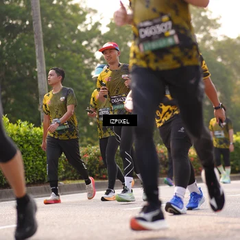 Runner Photo 6538130