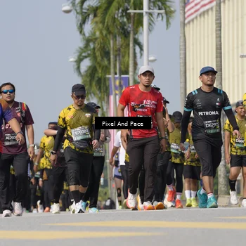Runner Photo 6538137