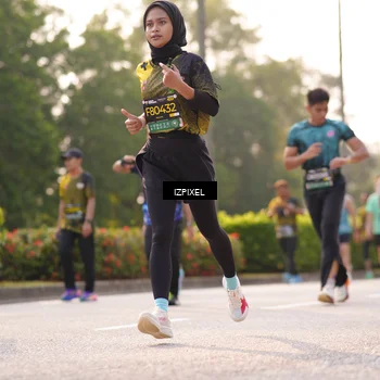 Runner Photo 6538151