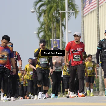Runner Photo 6538159