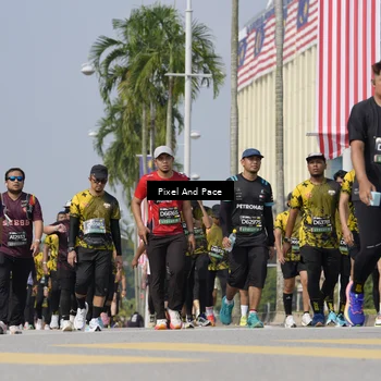 Runner Photo 6538165