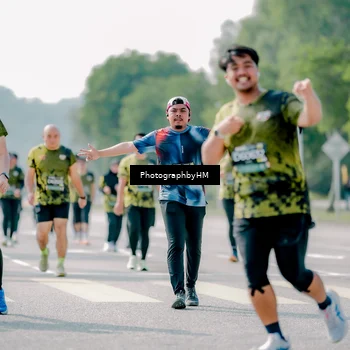 Runner Photo 6538172