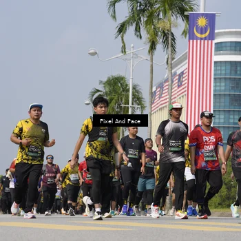 Runner Photo 6538179