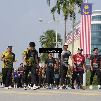 Runner Photo 6538187