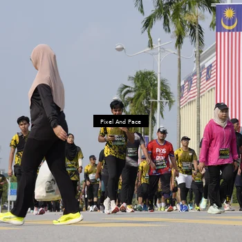Runner Photo 6538196