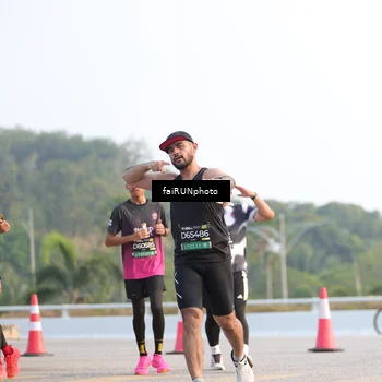 Runner Photo 6538238