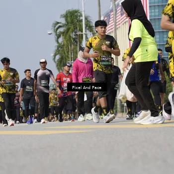 Runner Photo 6538247