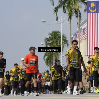 Runner Photo 6538258