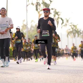 Runner Photo 6538259