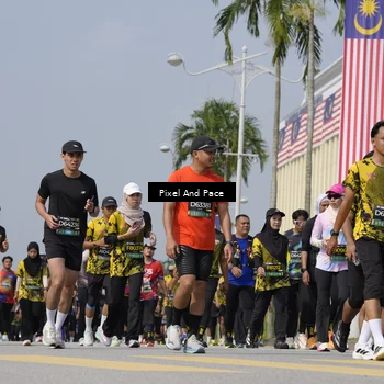 Runner Photo 6538263