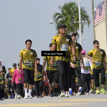 Runner Photo 6538325