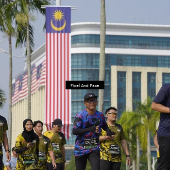 Runner Photo 6538380