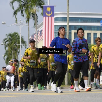 Runner Photo 6538419