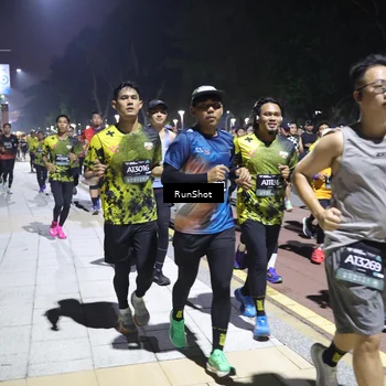Runner Photo 6538429