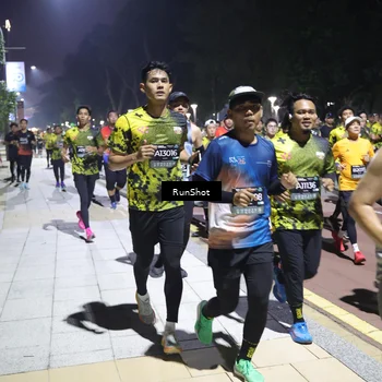 Runner Photo 6538436