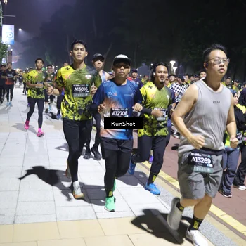 Runner Photo 6538437