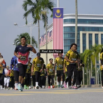 Runner Photo 6538464