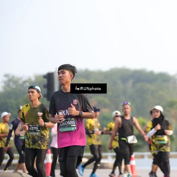 Runner Photo 6538495